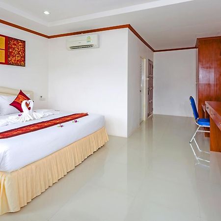 Phusita House 2 Hotel Patong Buitenkant foto